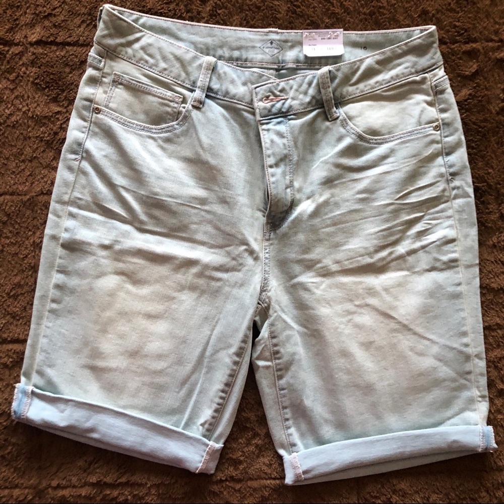 St John's Bay Bermuda Blue Jean Short Size 16